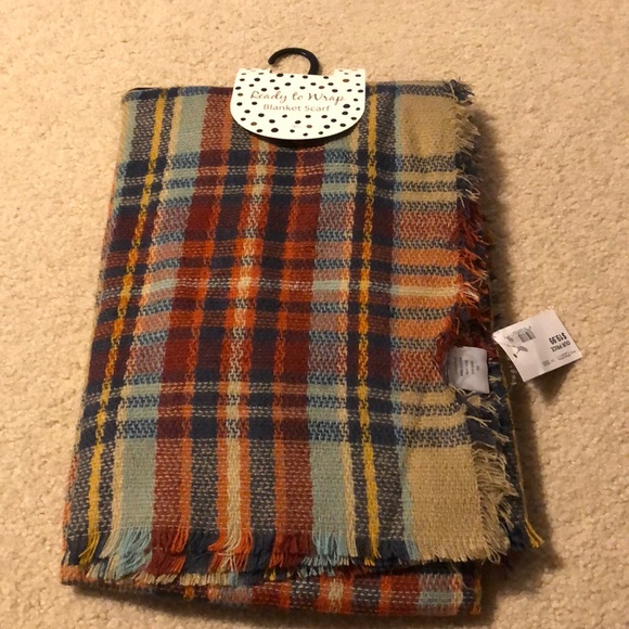 Kelly & Katie Accessories - 🆕Kelly & Katie Scarf